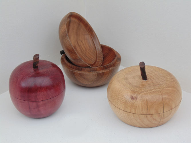 Apple shaped boxes